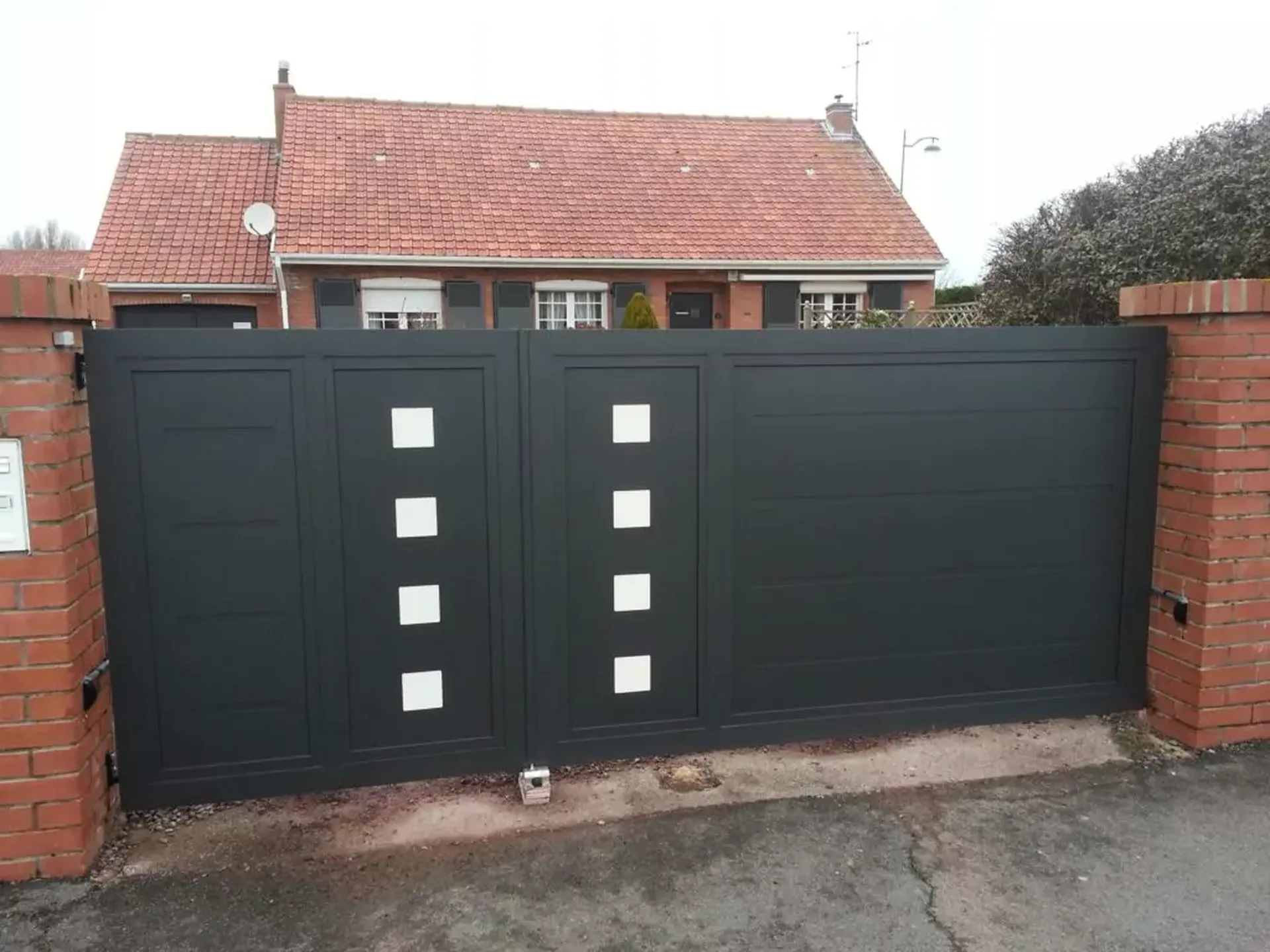 Gamme MODERN offrent une personnalisation complète. SIMPI .OPA. MIX