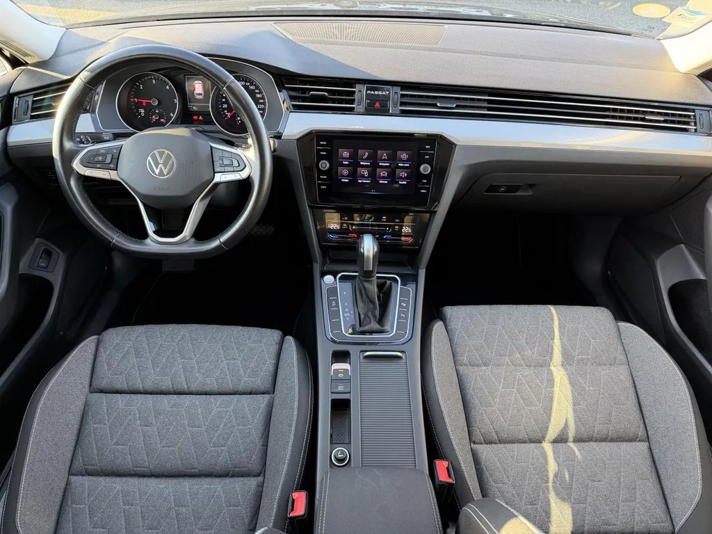 Volkswagen Passat SW occasion diesel automatique proche Rouen – Break familial fiable et économique