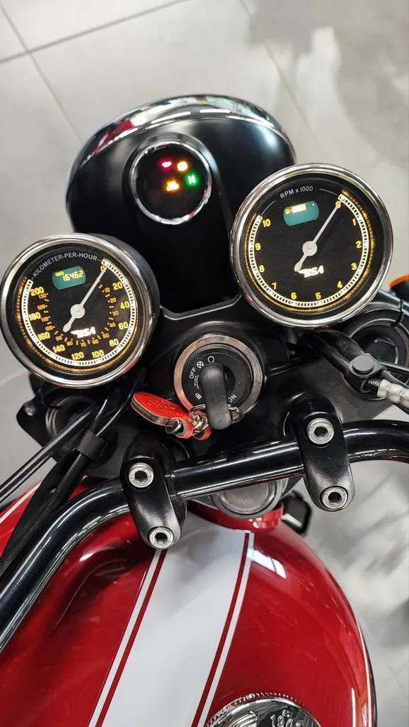 BSA GOLDSTAR 650cc du 06/2023 avec 1650 KM