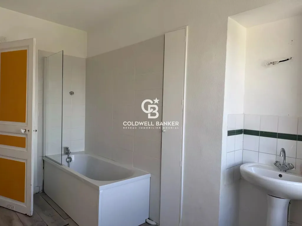 acheter un IMMEUBLE DE CARACTÈRE À FORT POTENTIEL LOCATIF - RIVE DROITE