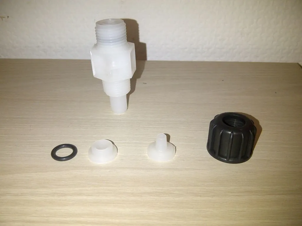 CLAPET ANTIRETOUR POUR INJECTION DE PRODUIT CHIMIQUE PISCINE DIAMETRE 4X6 OU 6X8