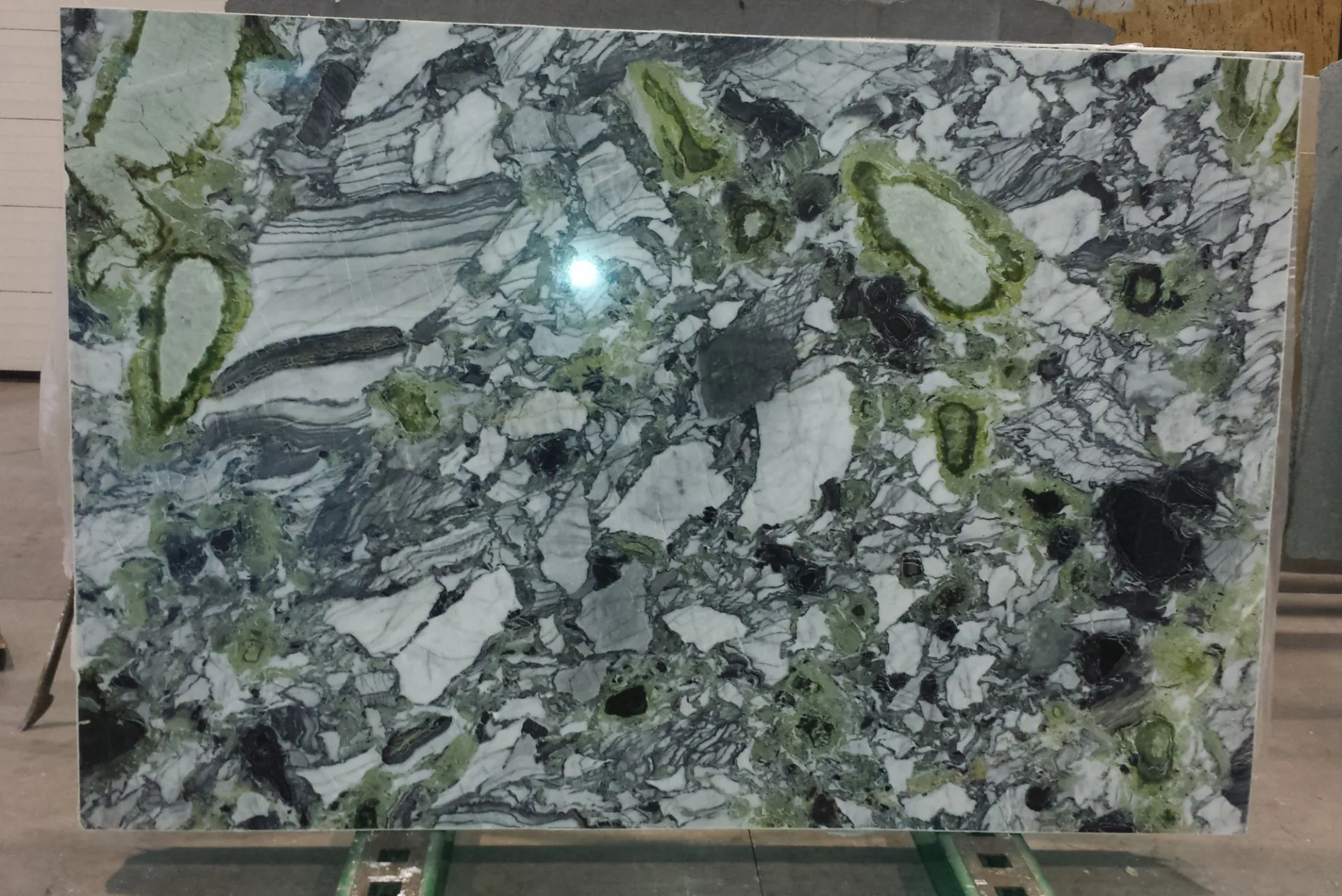 white beauty marble slab