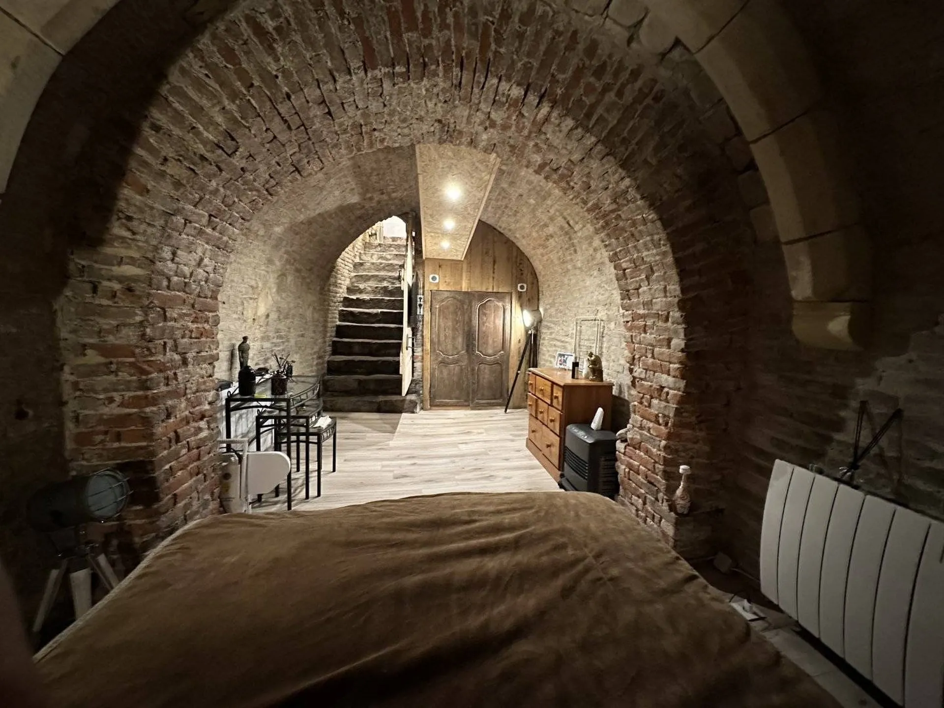 Vends en centre ville de Dieppe un appartement réhabilité d'une surface de 25.22m² loi carrez.