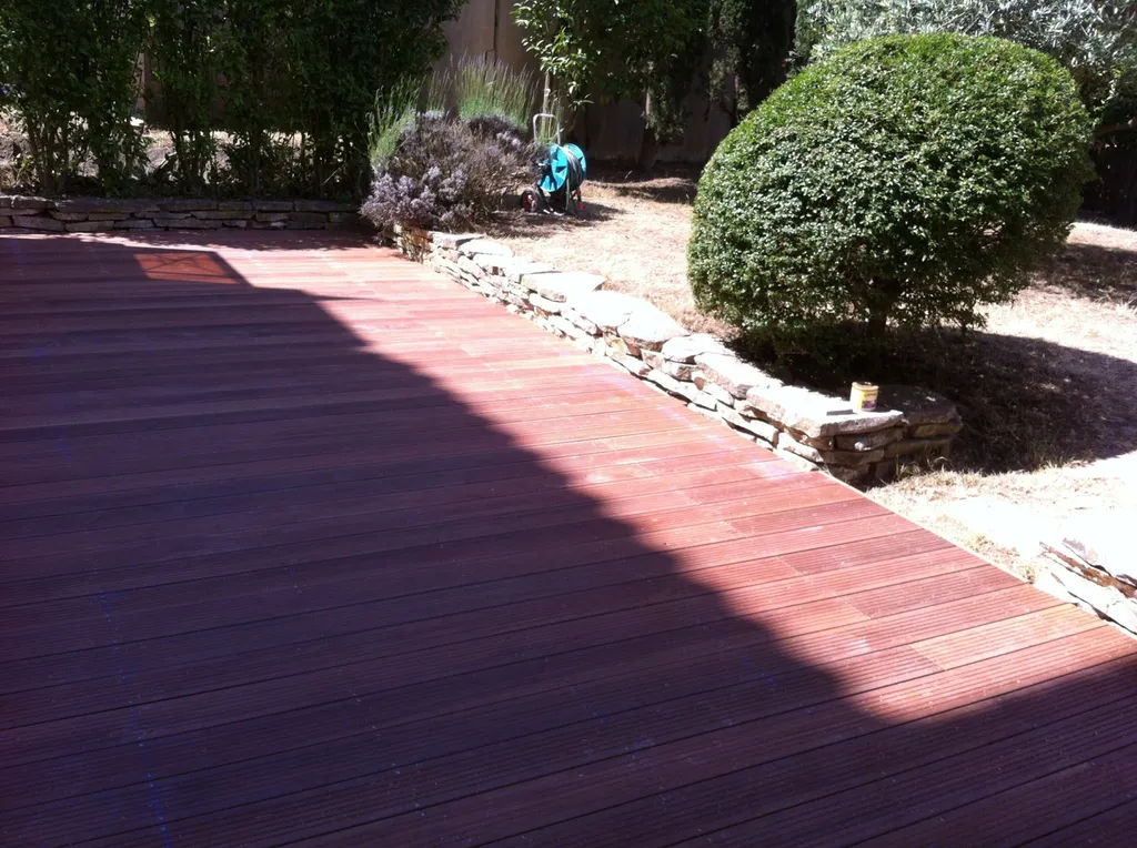 Création de terrasse en bois exotique Massaranduba à Aix en provence