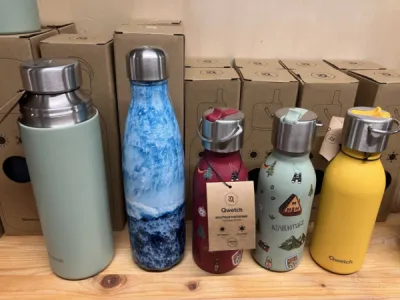 Achetez une bouteille isotherme design et écologique Qwetch : formats et coloris au choix près de Belleville-en-Beaujolais Rhône 69