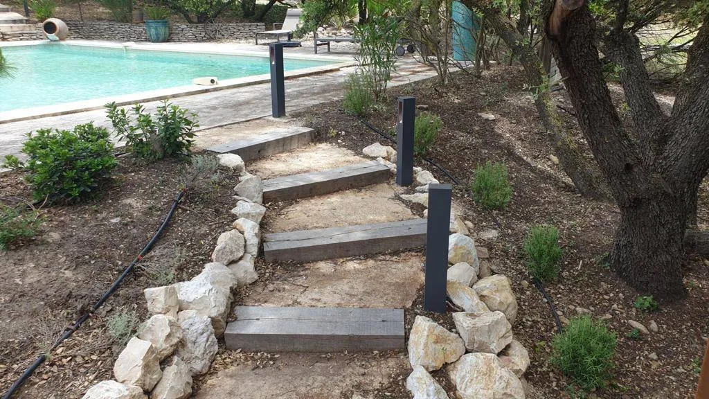 Aménagement et enrochement à l'Isle sur la Sorgue