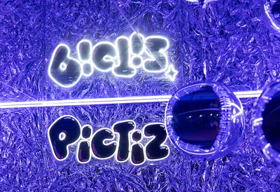 Installation d’une Mirror Box immersive pour dynamiser un stand sur un salon pro à Nice et Cannes