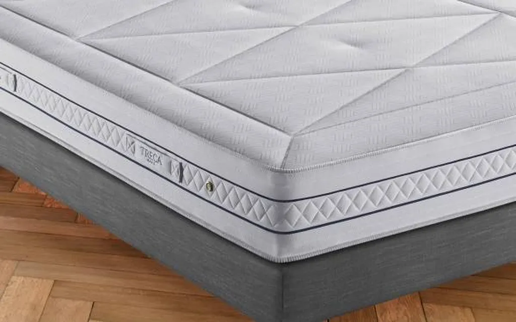 Vente d'un matelas Treca Sillage de différentes taille de fabrication Française.