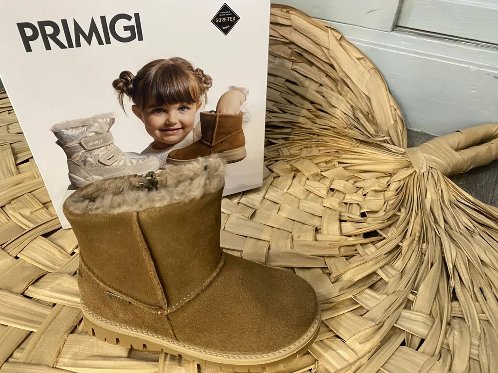 chaussure enfants pour la neige près de Libourne