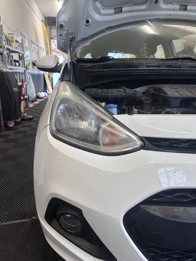 HYUNDAI RENOVATION PHARES