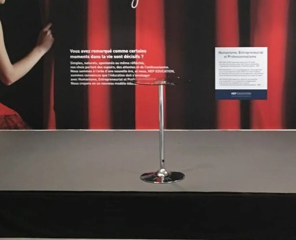 Location Mange-Debout LUXE - Plateau Verre & Design Prestige (Ht 110 cm)