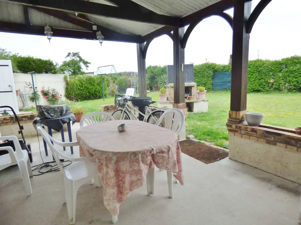 Recherche maison 4 chambres avec jardin proche écoles et commerces à caudebec lès elbeuf 76