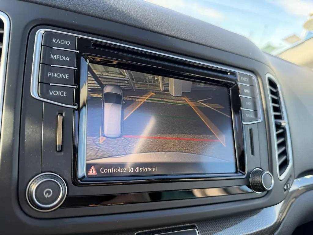 Achat Volkswagen Sharan occasion proche Le Havre : monospace familial 7 places avec boîte automatique DSG6 à La Frénaye