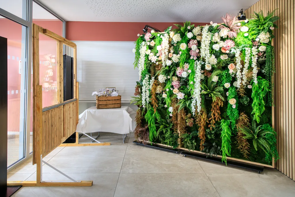 Mur végétal et fleuri en location pour mariages
