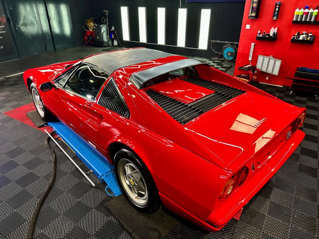 Traitement céramique lyon polissage carrosserie DETAILING Ferrari 328 GTS