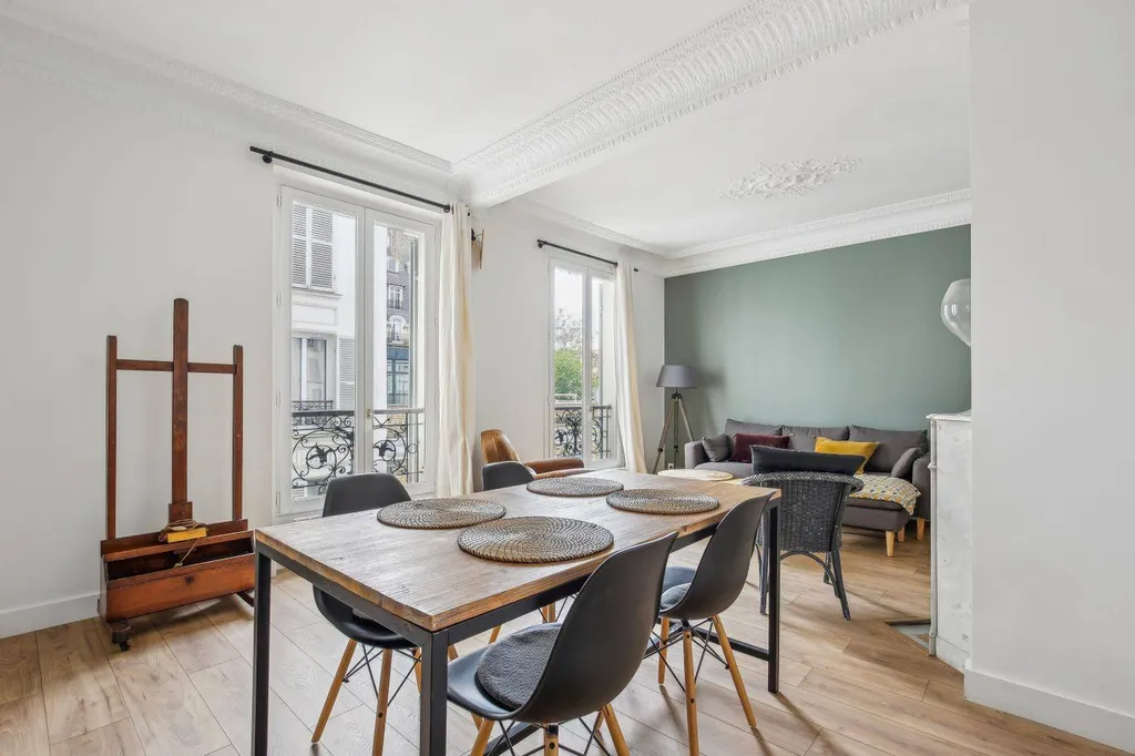 A vendre 2/3 Pièces duplex Ternes Pereire Marché Lebon Paris 75017