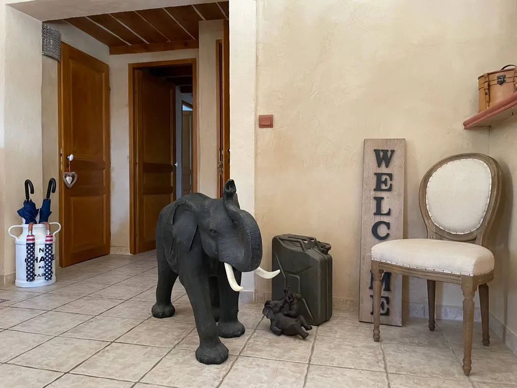 ENTREE EN TADELAKT TERRE DU MONDE DANS LE VAR