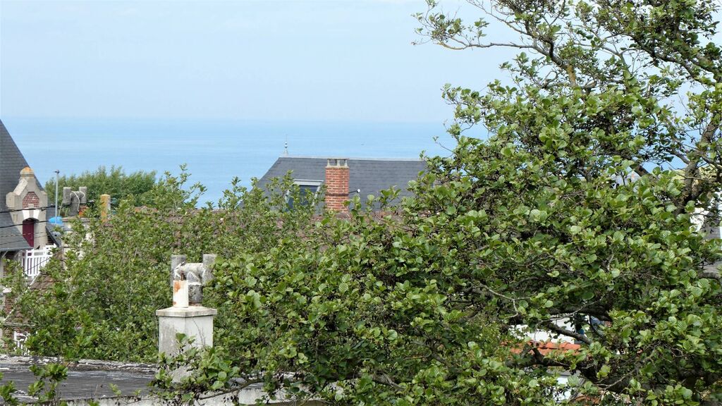 Recherche maison vue mer proche Dieppe