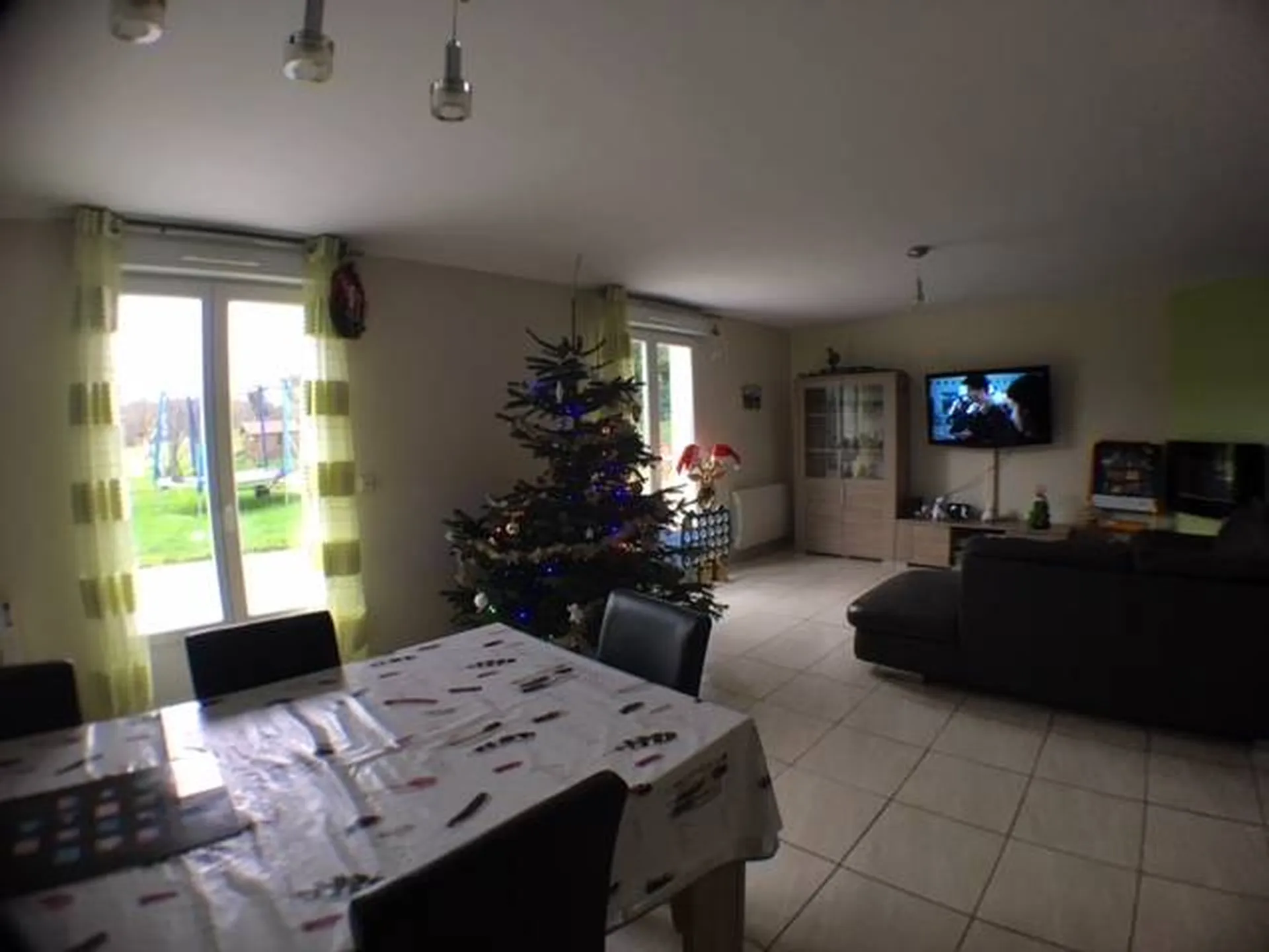 En vente, propriété contemporaine dans la région de Livarot