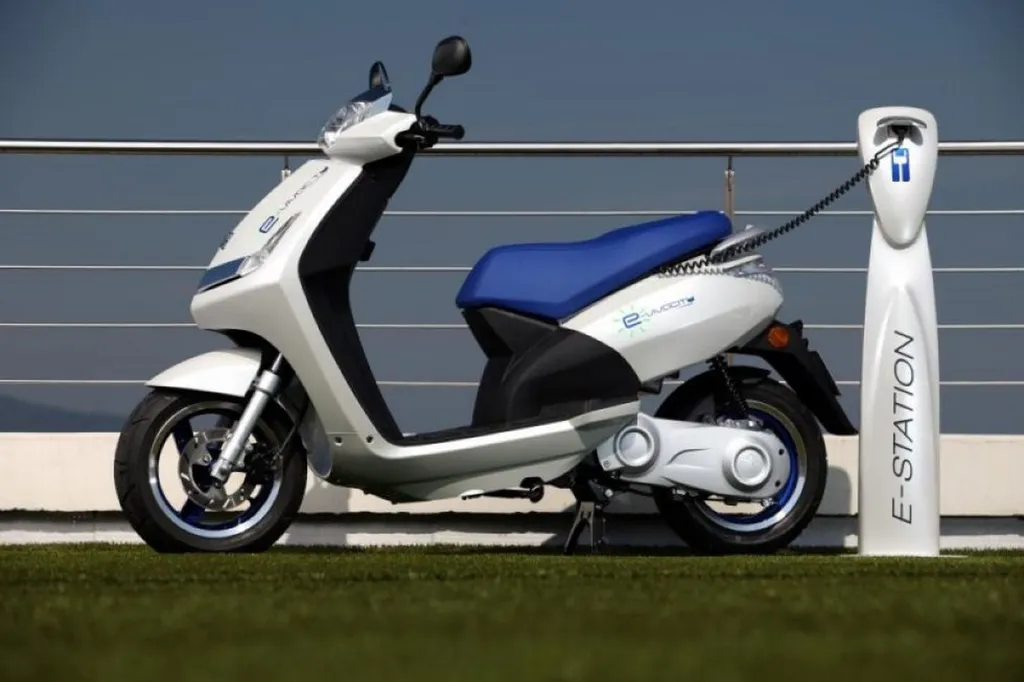 Scooter Peugeot e-Vivacity
