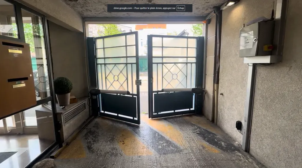 motorisation portail battant immeuble Saint Quentin fallavier