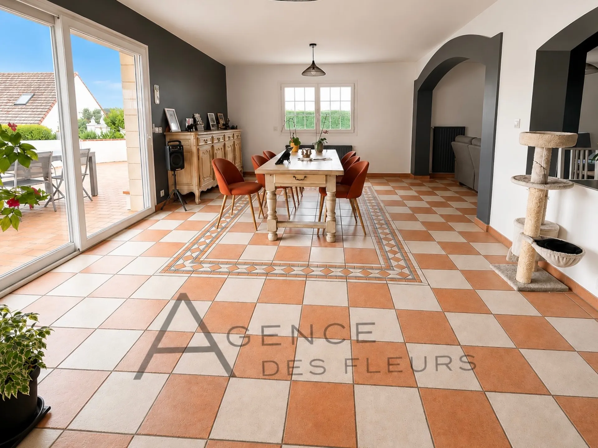 A vendre maison de 188 m² édifiée sur 4700 m² de terrain sur la commune de OISSEL
