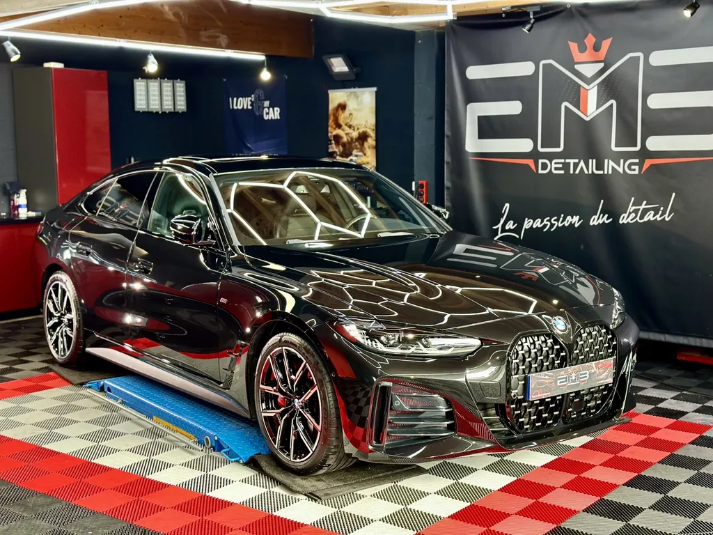 spécialiste du Traitement céramique sur lyon et sa région . spécialisé dans la protection carrosserie BMW 