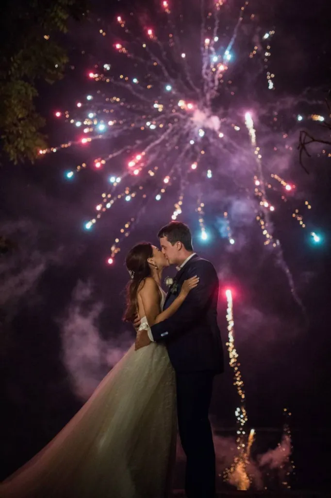 Organisation de mariage haut de gamme avec feu d’artifice âne Gironde proche de Libourne et Saint Emilion