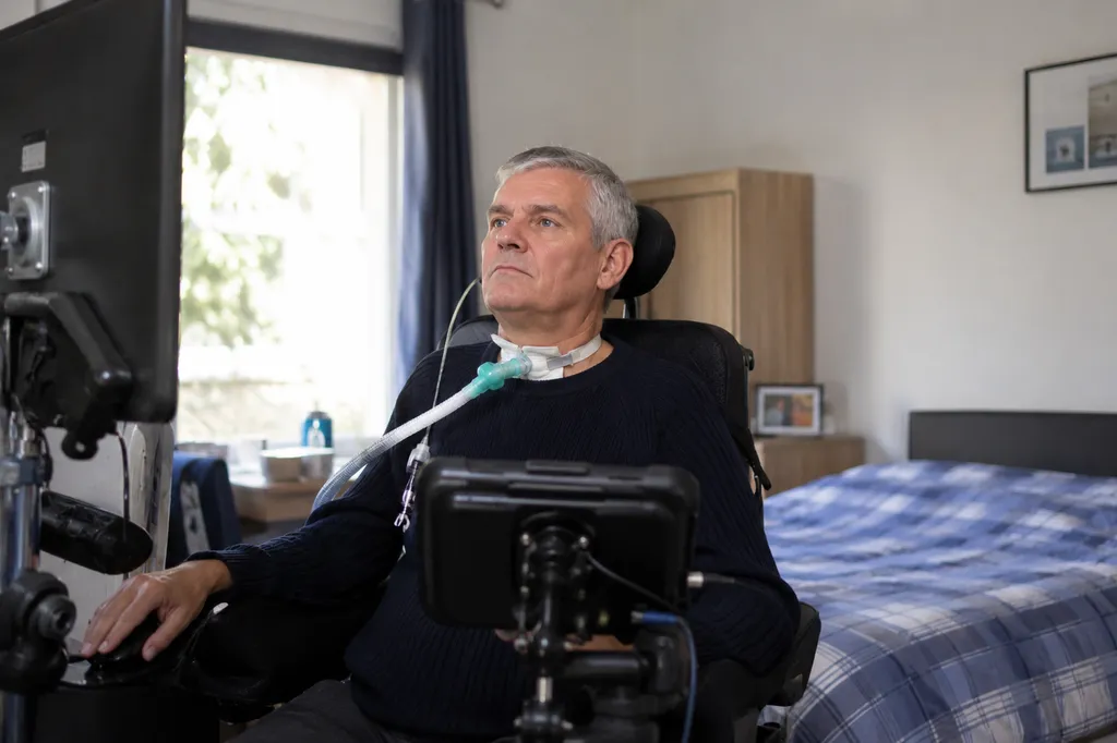 Maladie de Charcot (SLA) : un accompagnement spécialisé à domicile dans le Var