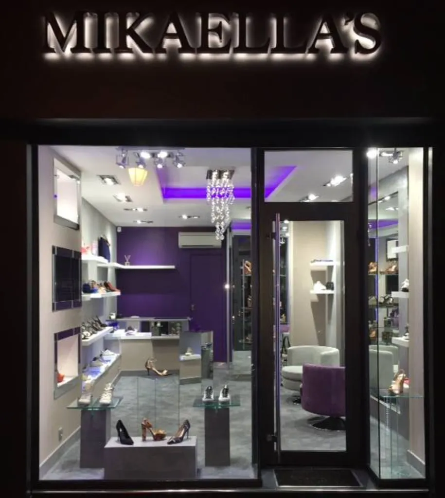 PEINTURE SHINE-MIKAELLA 'S TERRE DU MONDE AUX MOURILLONS