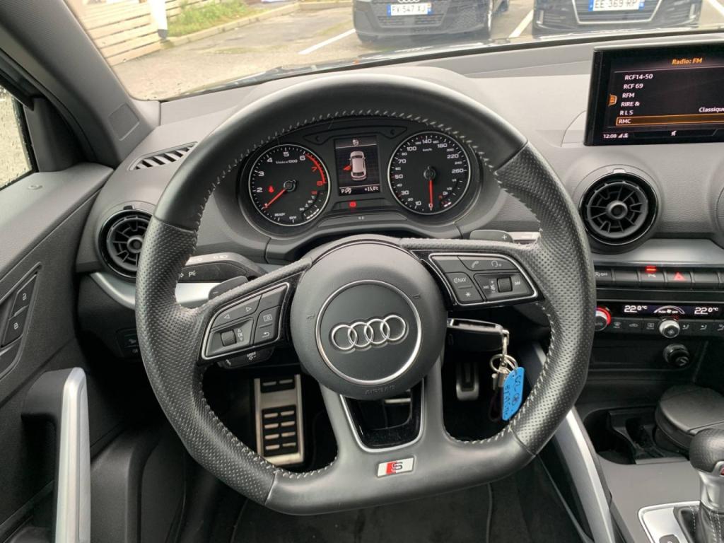 Audi Q2 essence boite automatique proche de Barentin