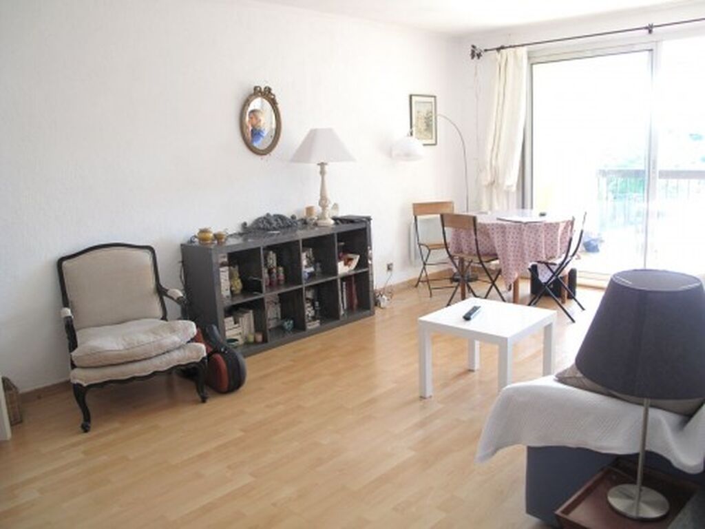 Appartement à l'achat 3 Cassis sur les hauteurs dans résidence gardée