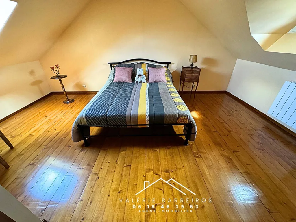 A vendre pavillon de 116 m² habitables édifiée sur 650 m² de terrain sur la commune de LA SAUSSAYE