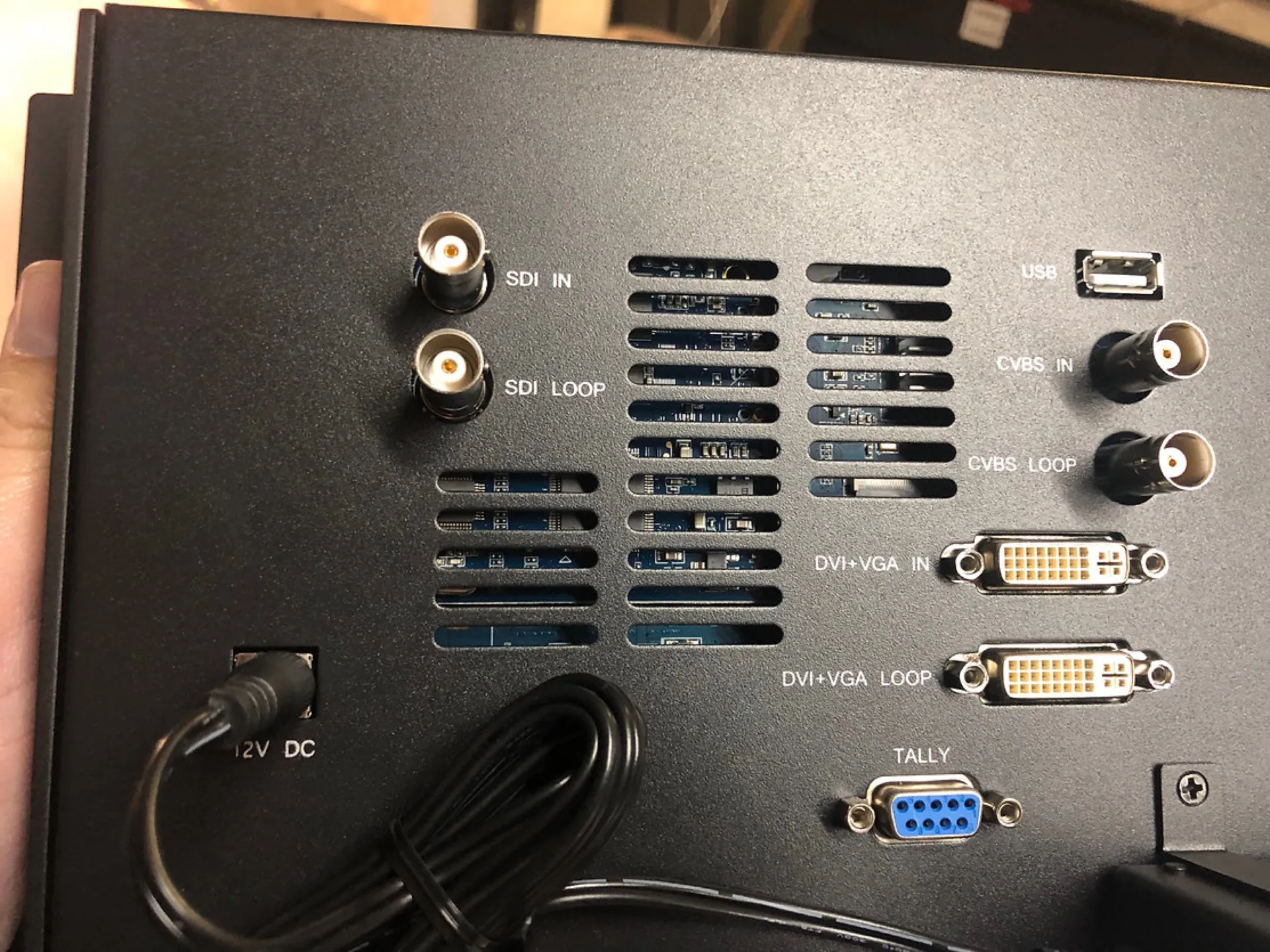 location écran de contrôle à Cassis dans les bouches du Rhône