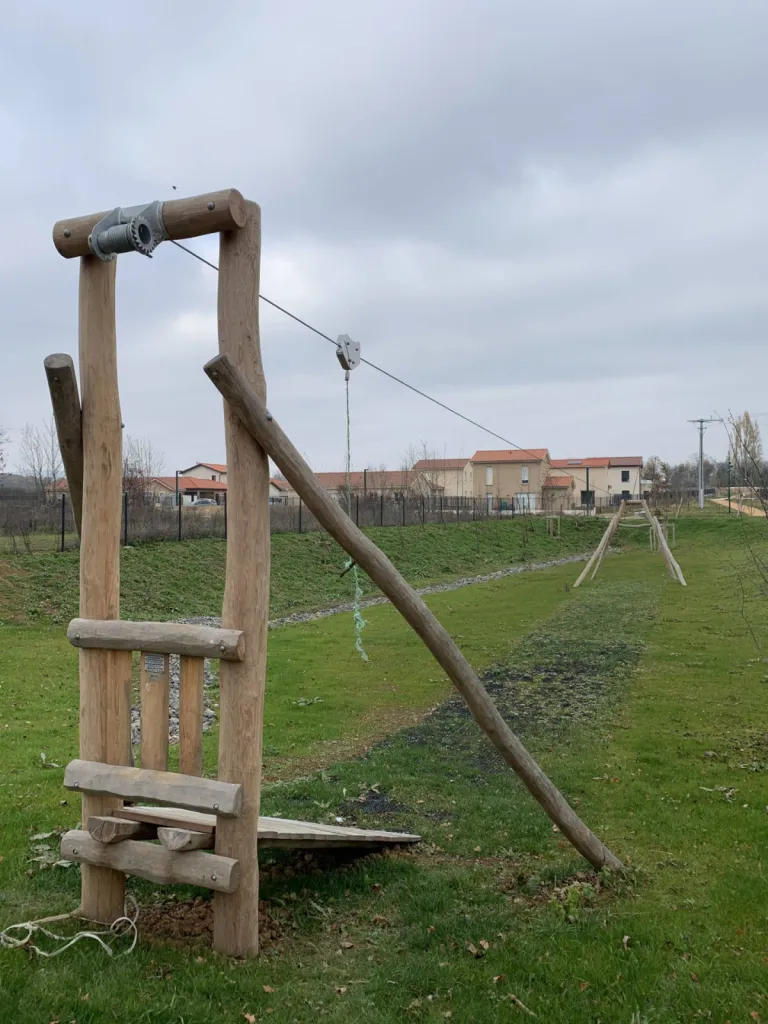 Installation de jeux d'enfan à Lyon