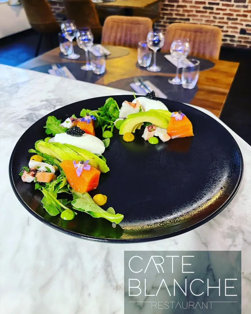 Menu du jour : entrée + plat OU plat + dessert