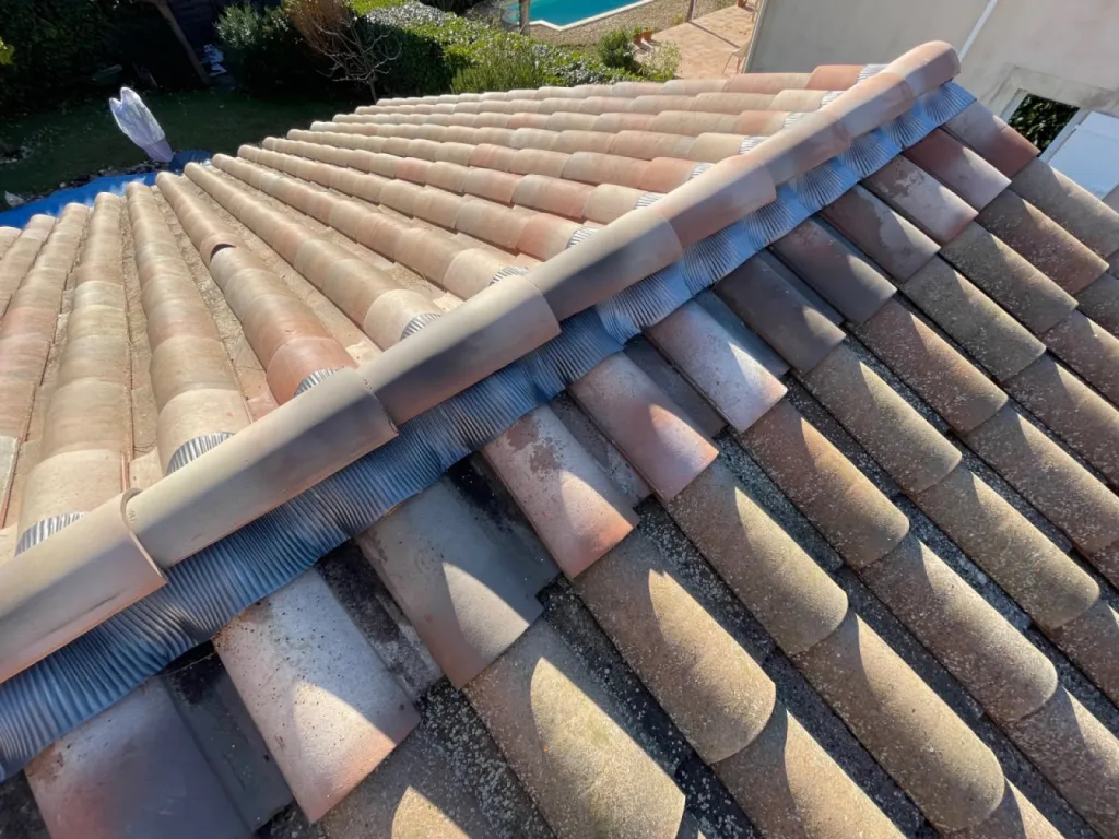 Faitage type closoir près de martigues
