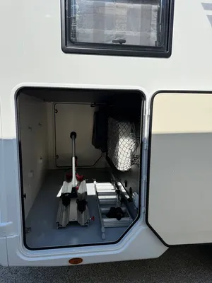 SOUTE ARRIERE AVEC PORTE VÉLOS