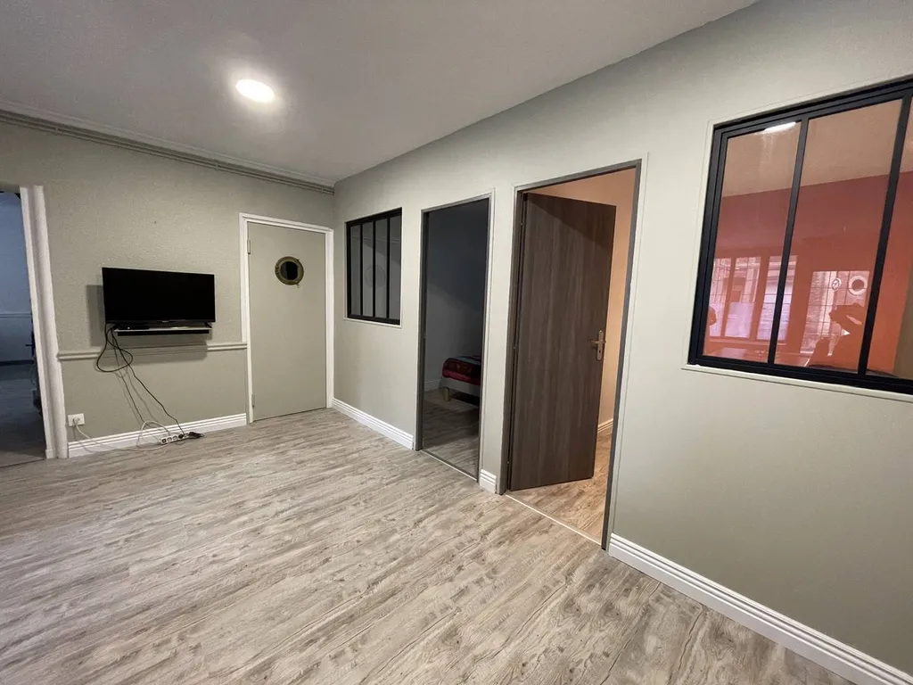 Appartement de 96.33 m² en Rez de chaussée situé à proximité des restaurants et des commerces de Dieppe, Seine Maritime 76