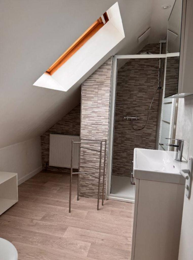 MAISON ENTIEREMENT RENOVEE ROUEN LIMITE BIHOREL