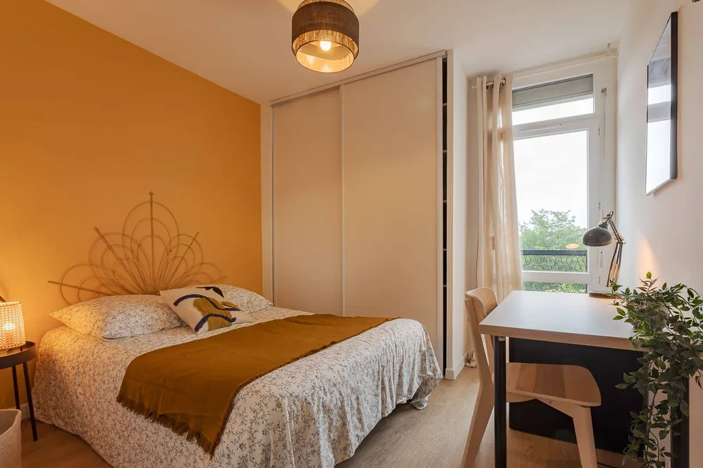 Chambre dans joli T4 meublé en Colocation au sein du quartier Patte d'Oie / Arènes à Toulouse  