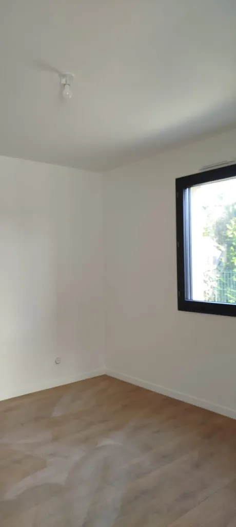 Maison neuve, enduit lissé, peinture pistolet Airless entre Évreux et Vernon