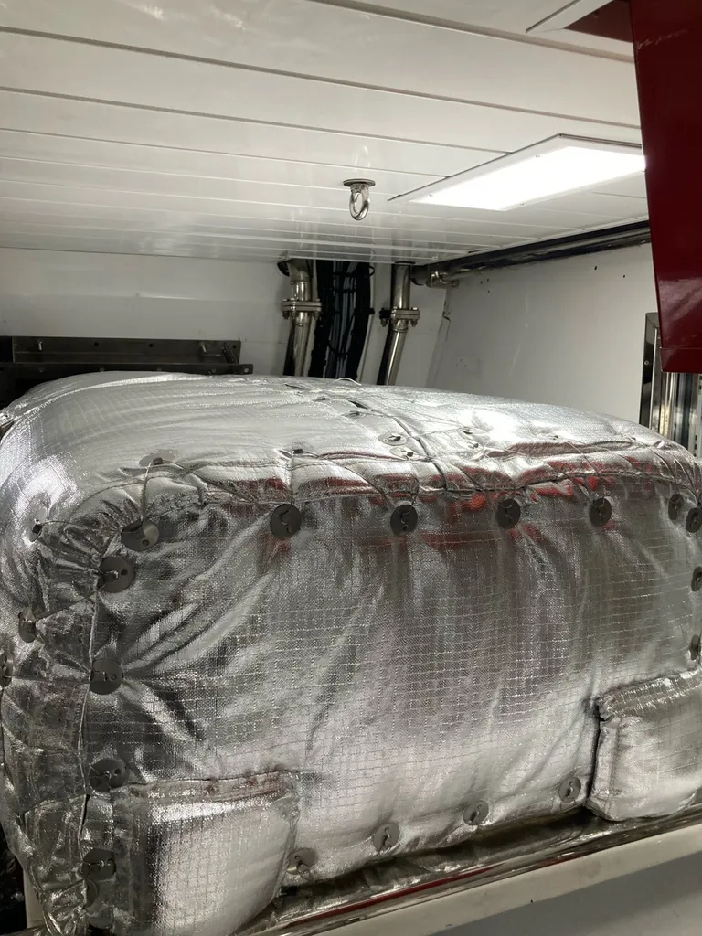 Isolation d’un Xeamos DPF en Calorifuge démontable à Toulon