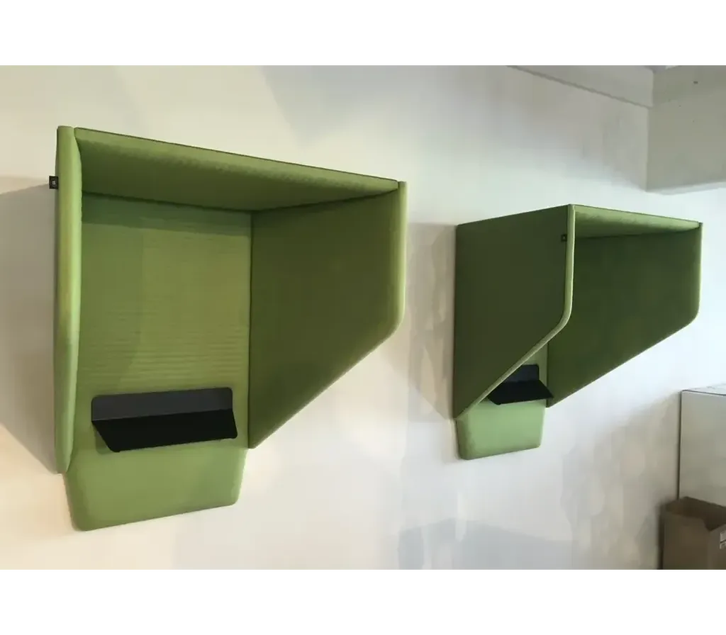 Cabine téléphone acoustique BuzziHood pour open-space à Marseille