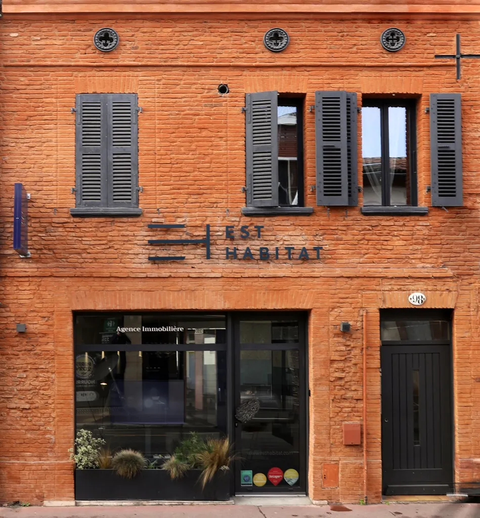 Choisir un artisan menuisier expert pour vos travaux à Châteauneuf-les-Martigues et les Bouches-du-Rhône