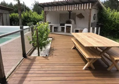 Location Villa 6 personnes avec piscine, jeux pour enfants et terrain de pétanque à Mios sur le Bassin d’Arcachon