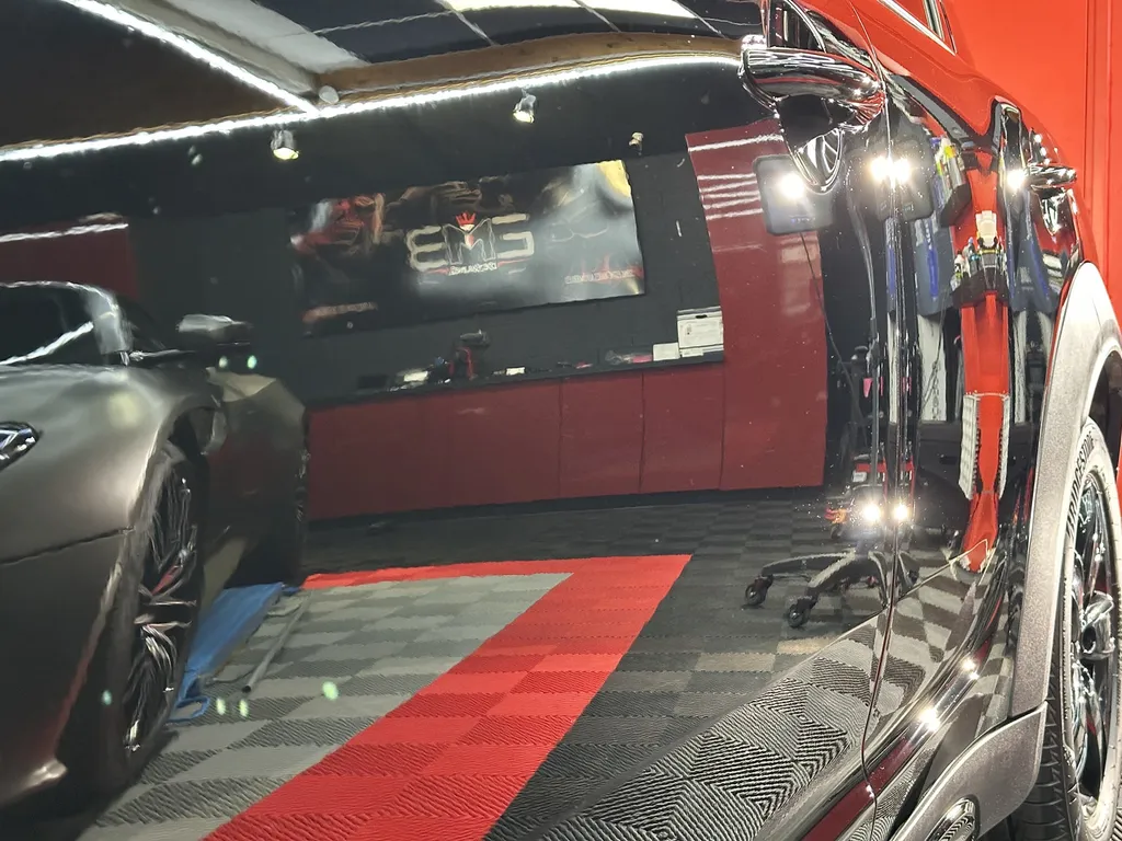 Traitement céramique & polissage multi-étapes sur Mini Countryman – EMB Detailing, spécialiste à Vaugneray (Lyon Ouest)