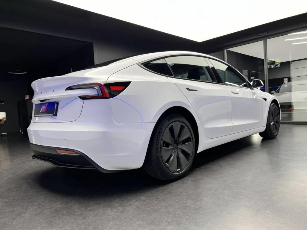 NOUVELLE TESLA MODEL 3 HIGHLAND - PROTECTION PPF XPEL - LESQUIN