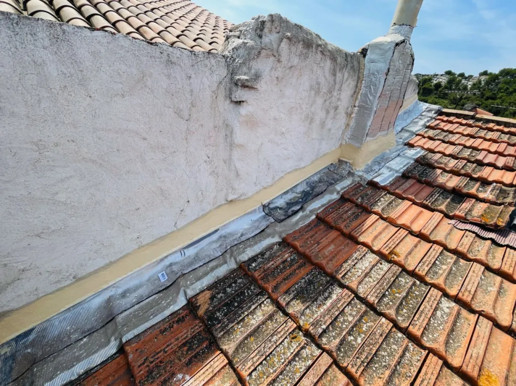 réfection de solin de toiture Le Rove 13740