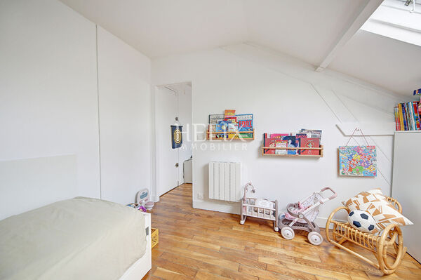 Duplex de 4 pièces de 73m2 avec beaucoup de charme 